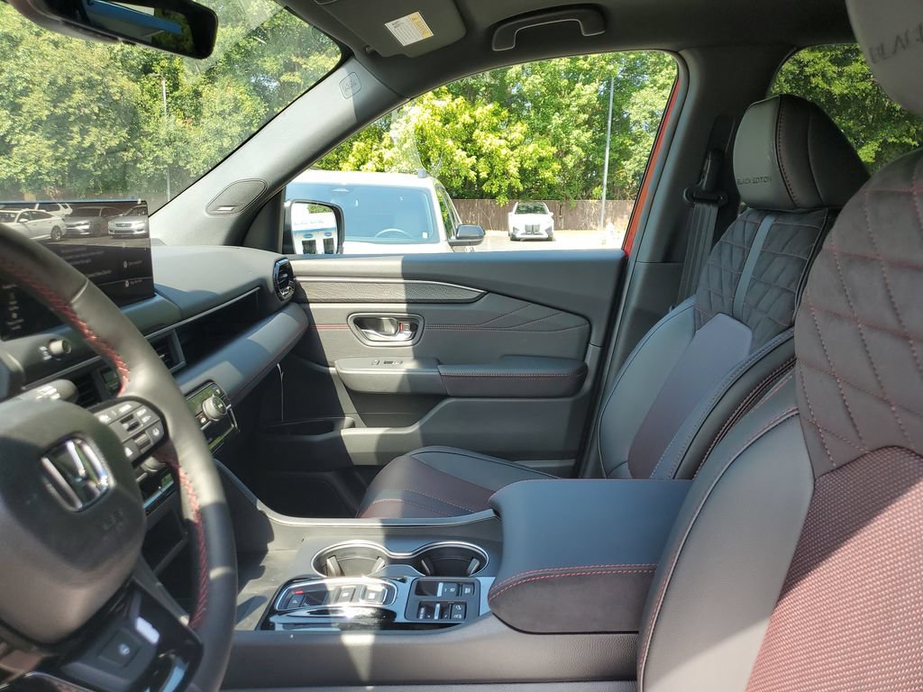 New 2026 Honda Pilot Black Edition image 14