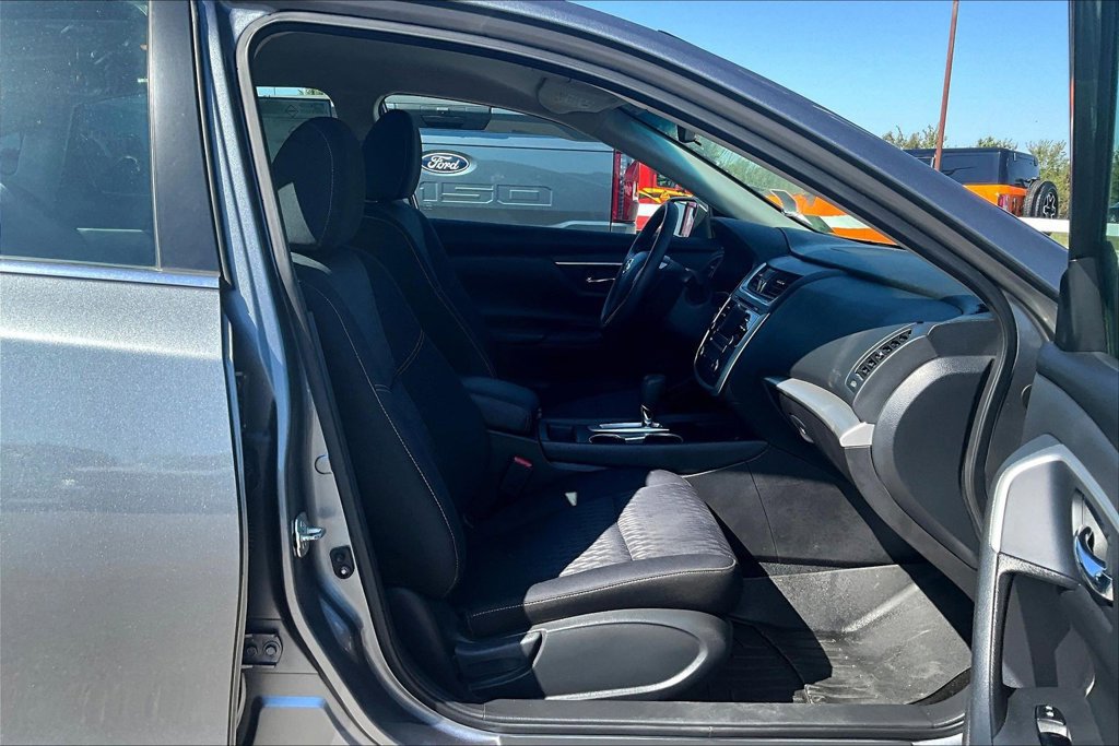 Used 2018 Nissan Altima 2.5 S w/ S Convenience Package FWD image 7