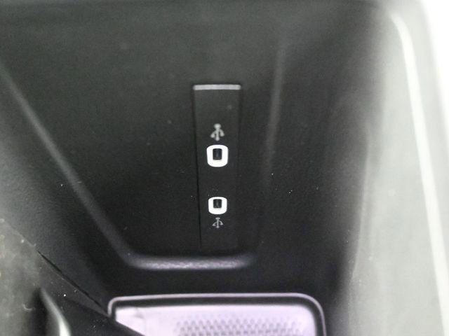 New 2026 Volkswagen Tiguan SE image 4