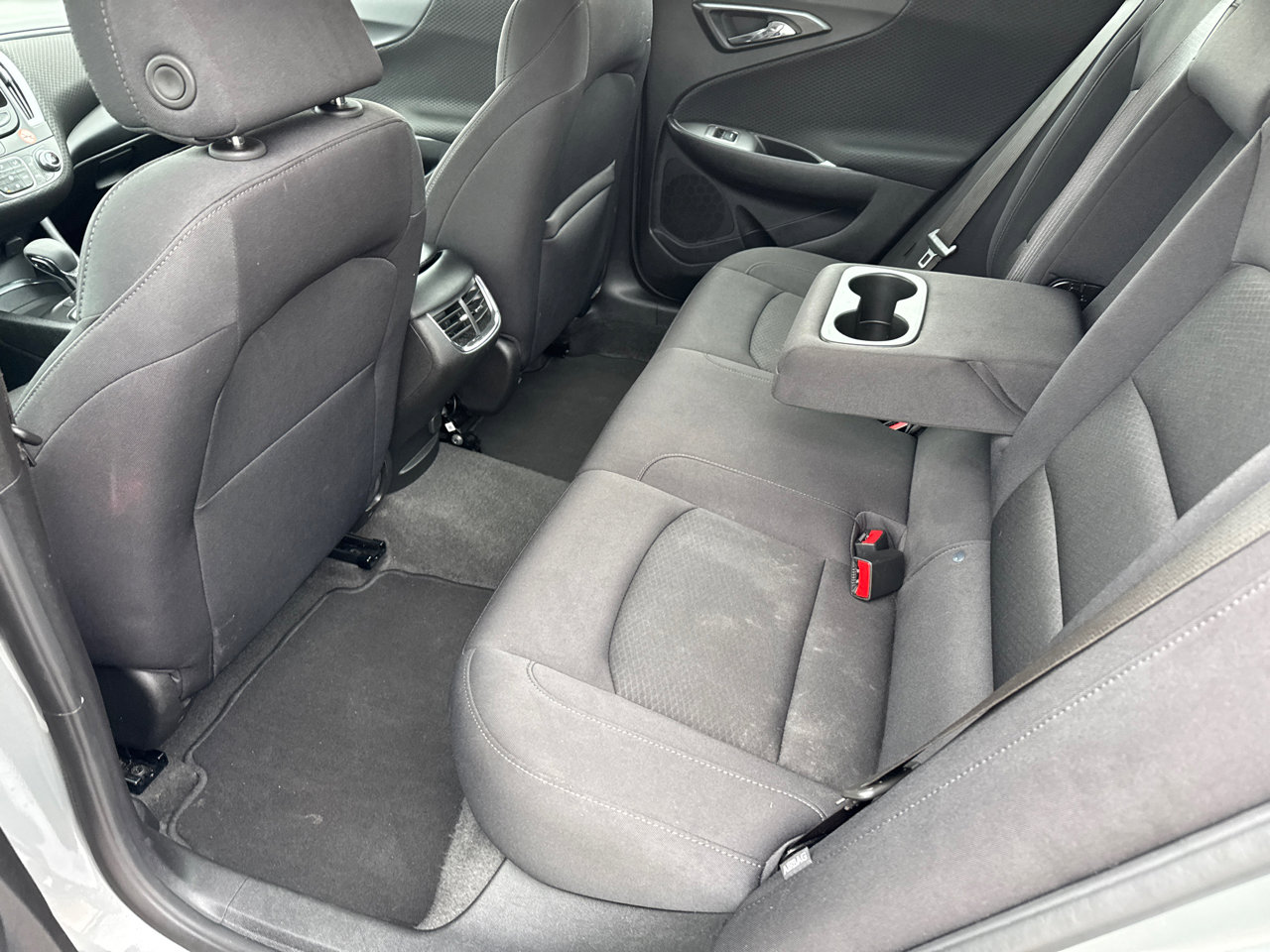 Used 2025 Chevrolet Malibu LT image 19