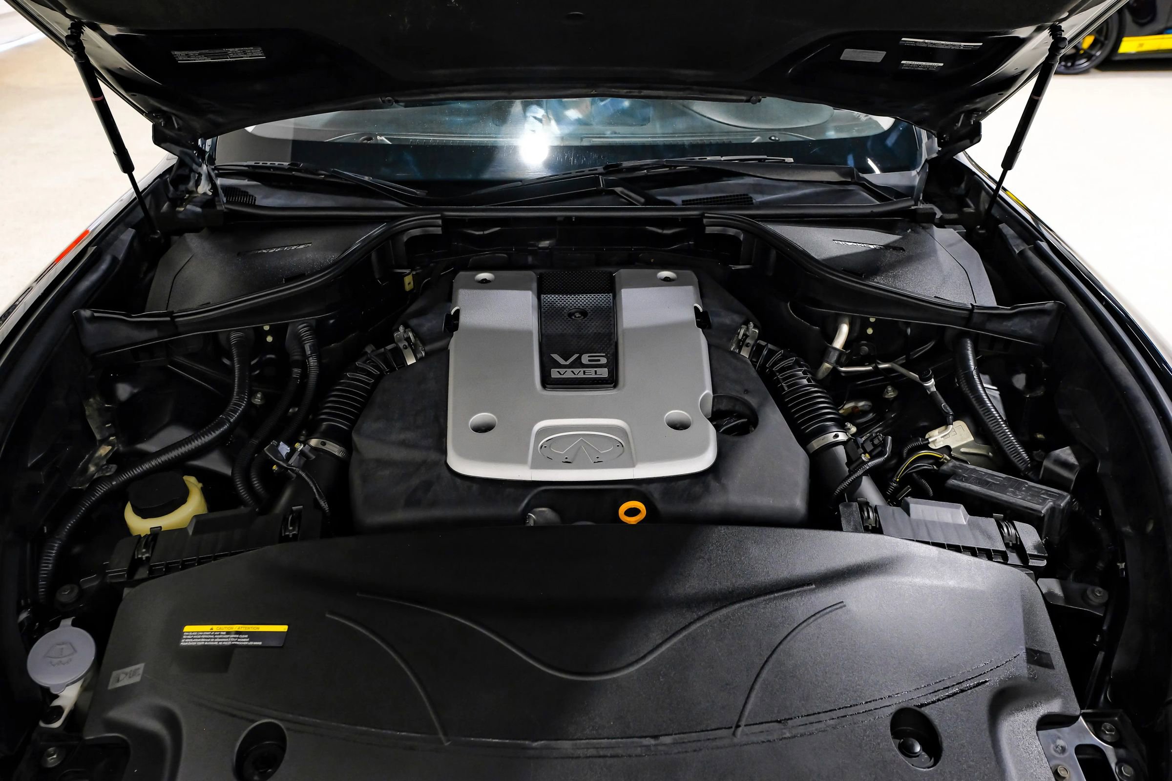 Used 2015 INFINITI Q70 L 3.7 w/ Technology Package image 58