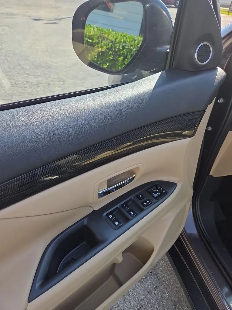 Used 2016 Mitsubishi Outlander SEL FWD image 13