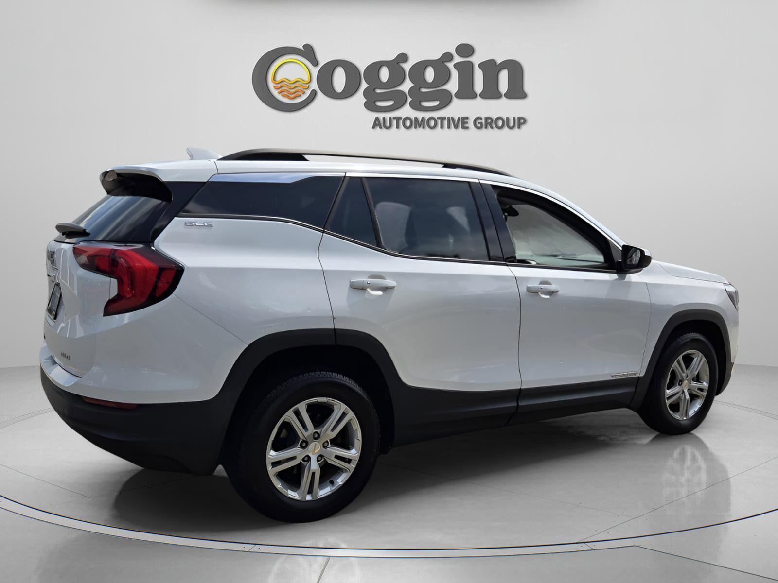 Used 2019 GMC Terrain SLE w/ Driver Convenience Package AWD/4WD image 5