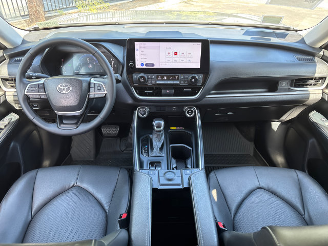 Certified 2025 Toyota Grand Highlander AWD Hybrid image 22