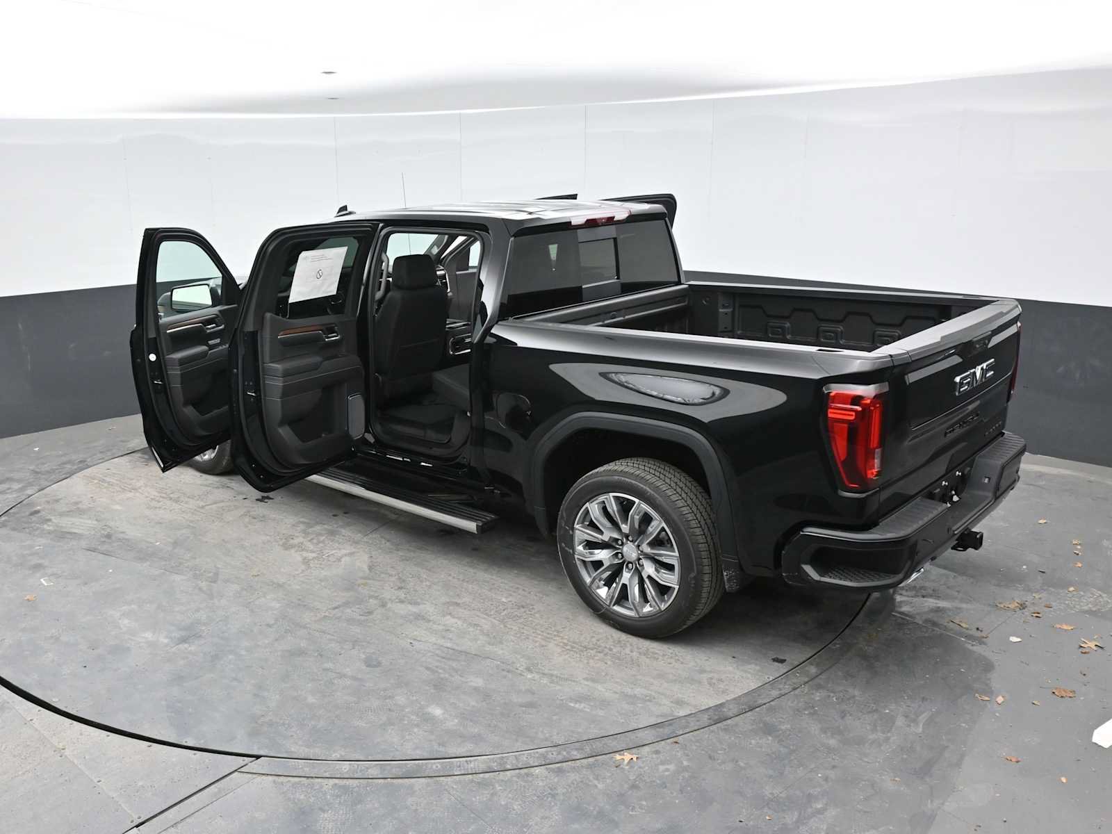 New 2026 GMC Sierra 1500 Denali w/ Denali Reserve Package AWD/4WD image 35
