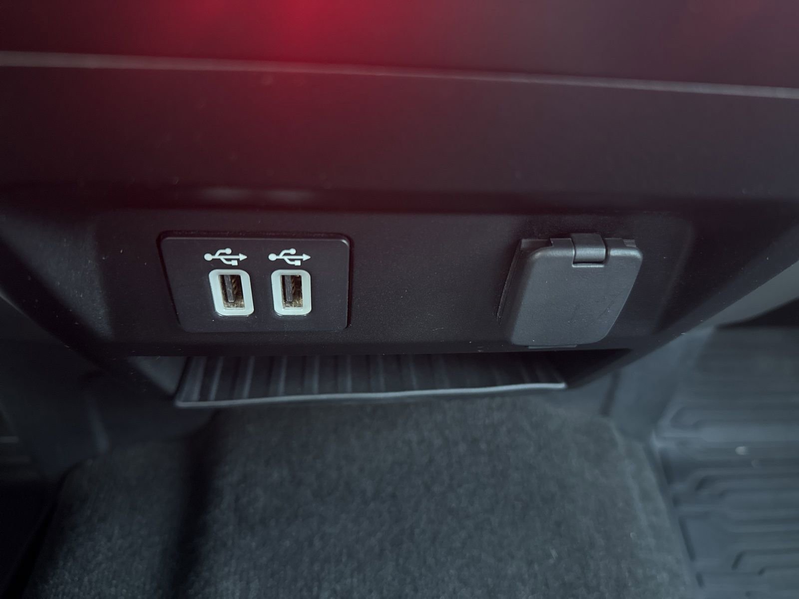 Used 2019 Ford F150 Lariat image 21