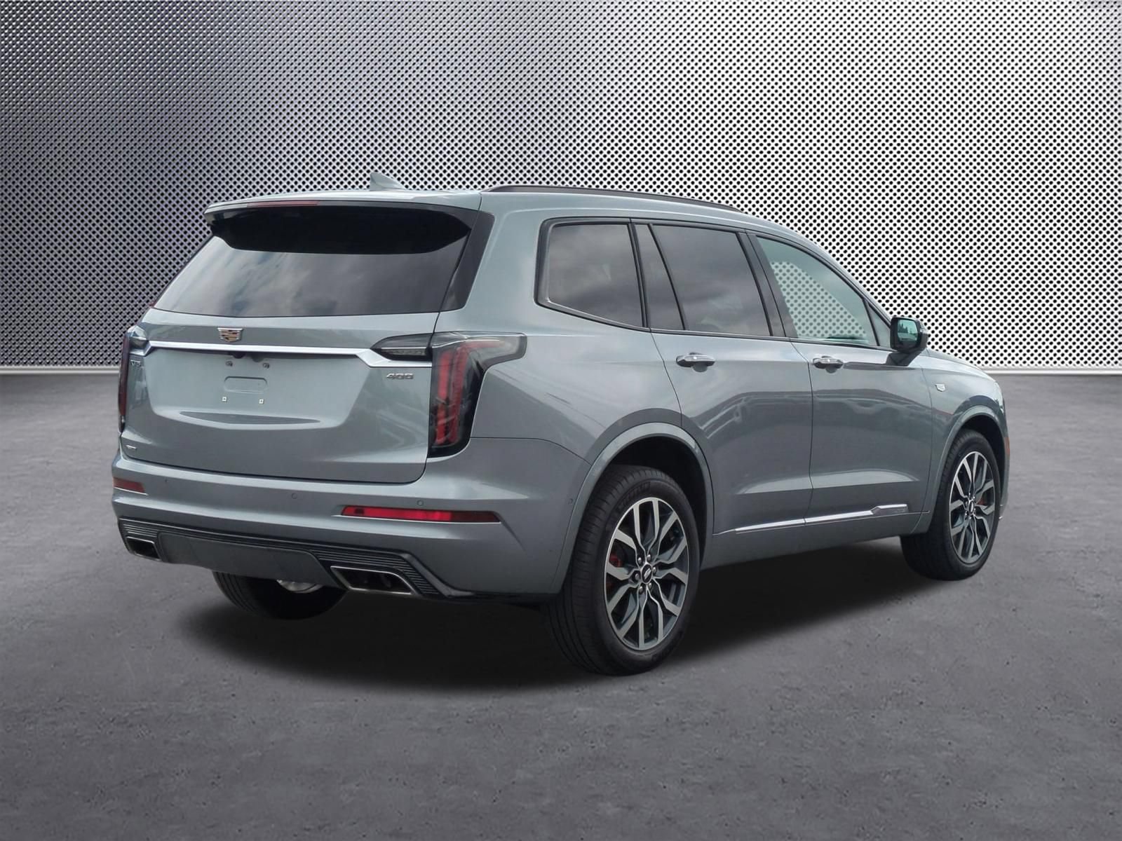 Certified 2023 Cadillac XT6 Sport w/ Technology Package AWD/4WD image 5