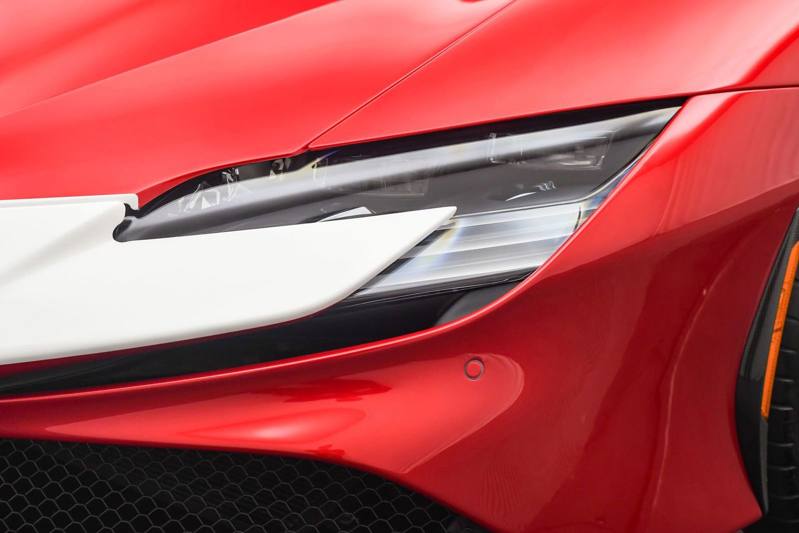 Used 2023 Ferrari SF90 Stradale image 33