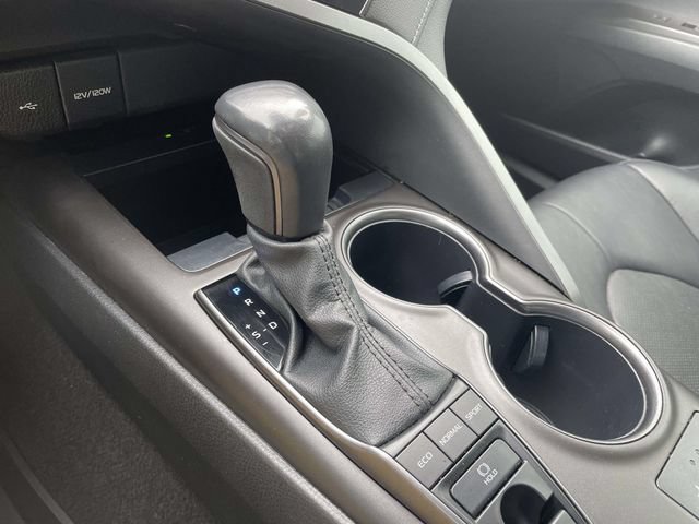 Used 2023 Toyota Camry XSE FWD image 32