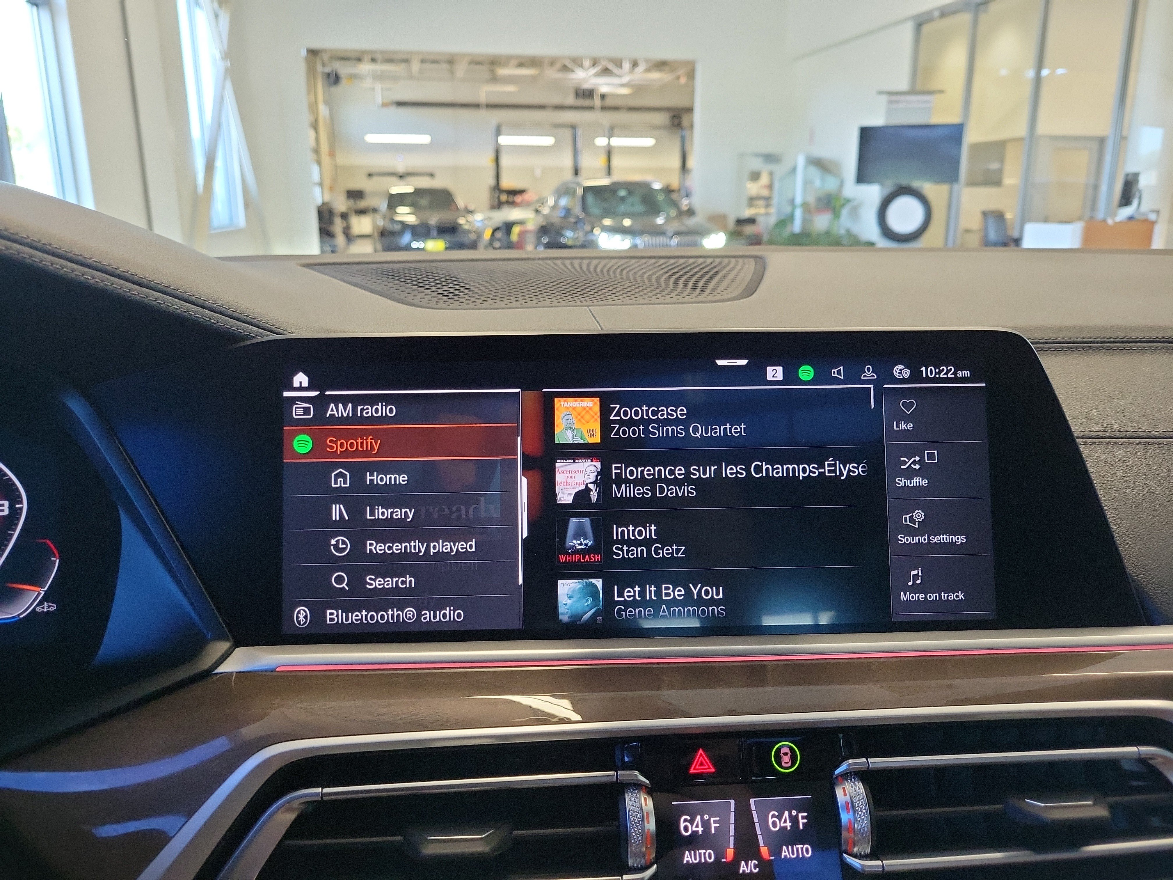 Used 2023 BMW X6 M50i w/ Executive Package AWD/4WD image 25