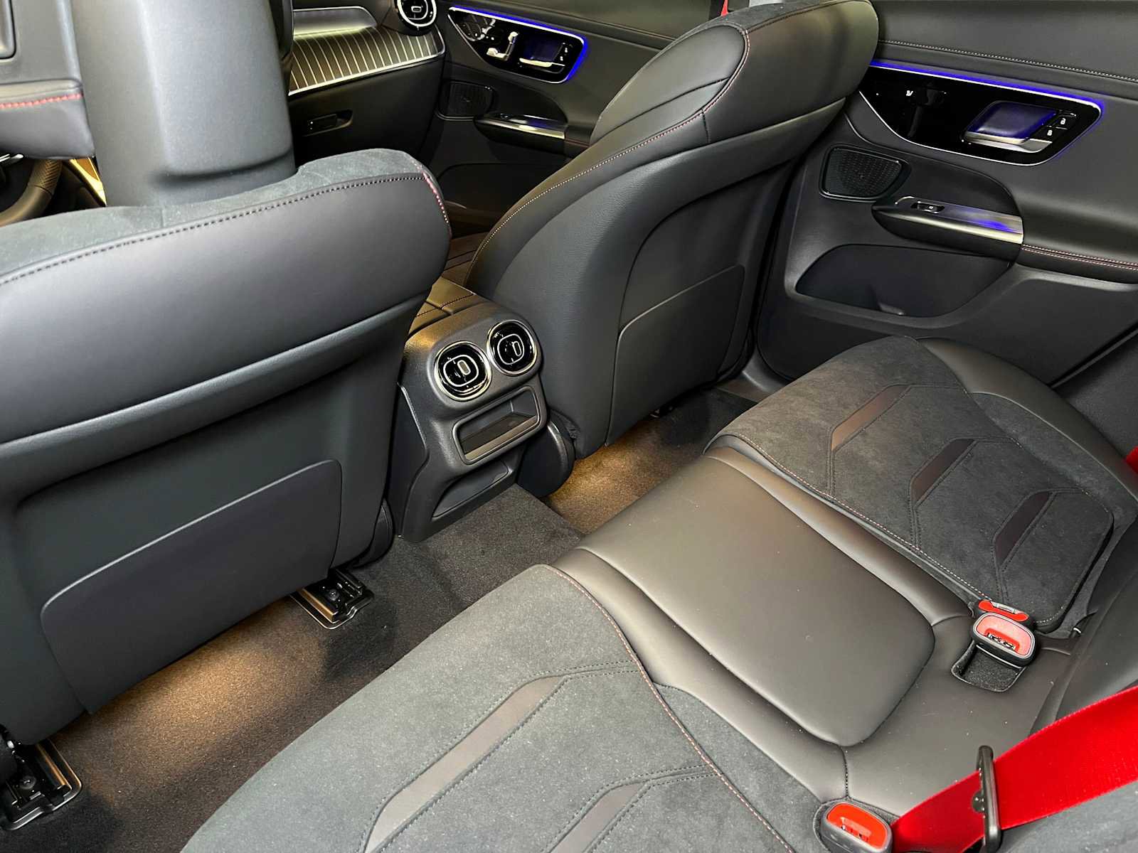 New 2026 Mercedes-Benz GLC 43 AMG 4MATIC image 18