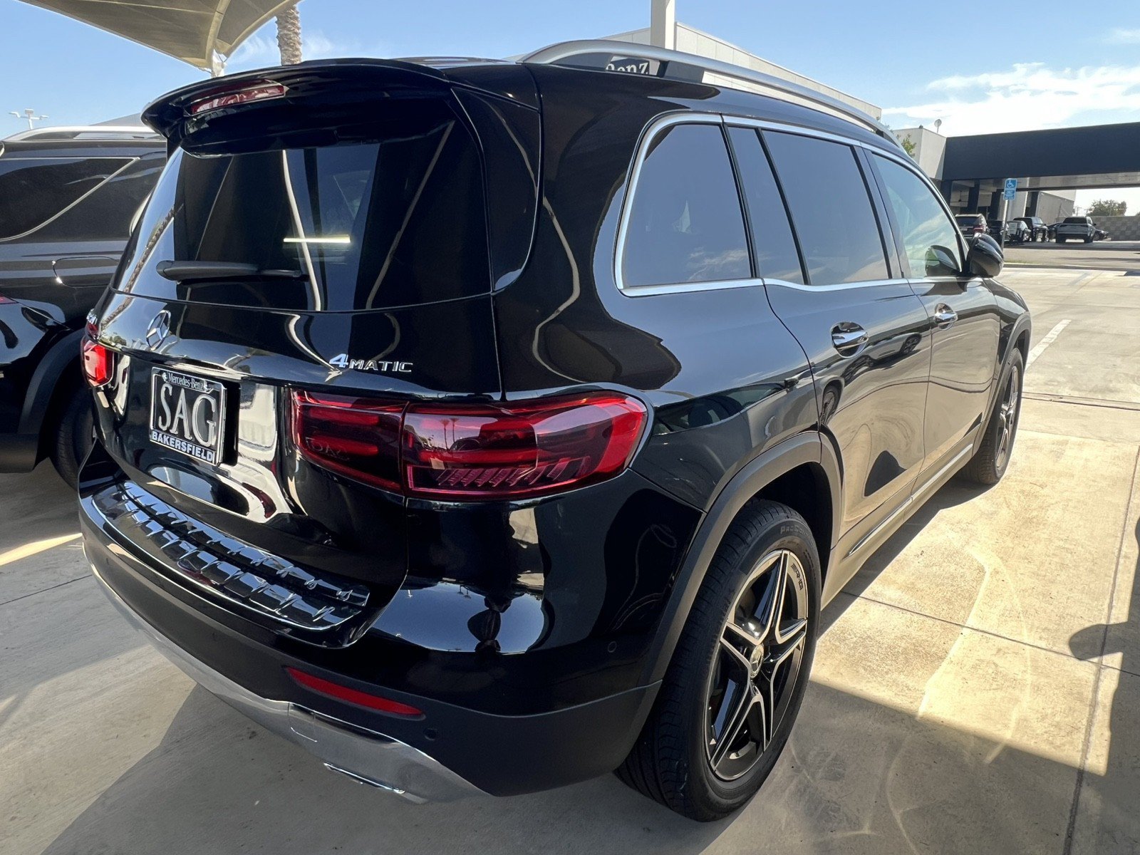 New 2026 Mercedes-Benz GLB 250 4MATIC image 6