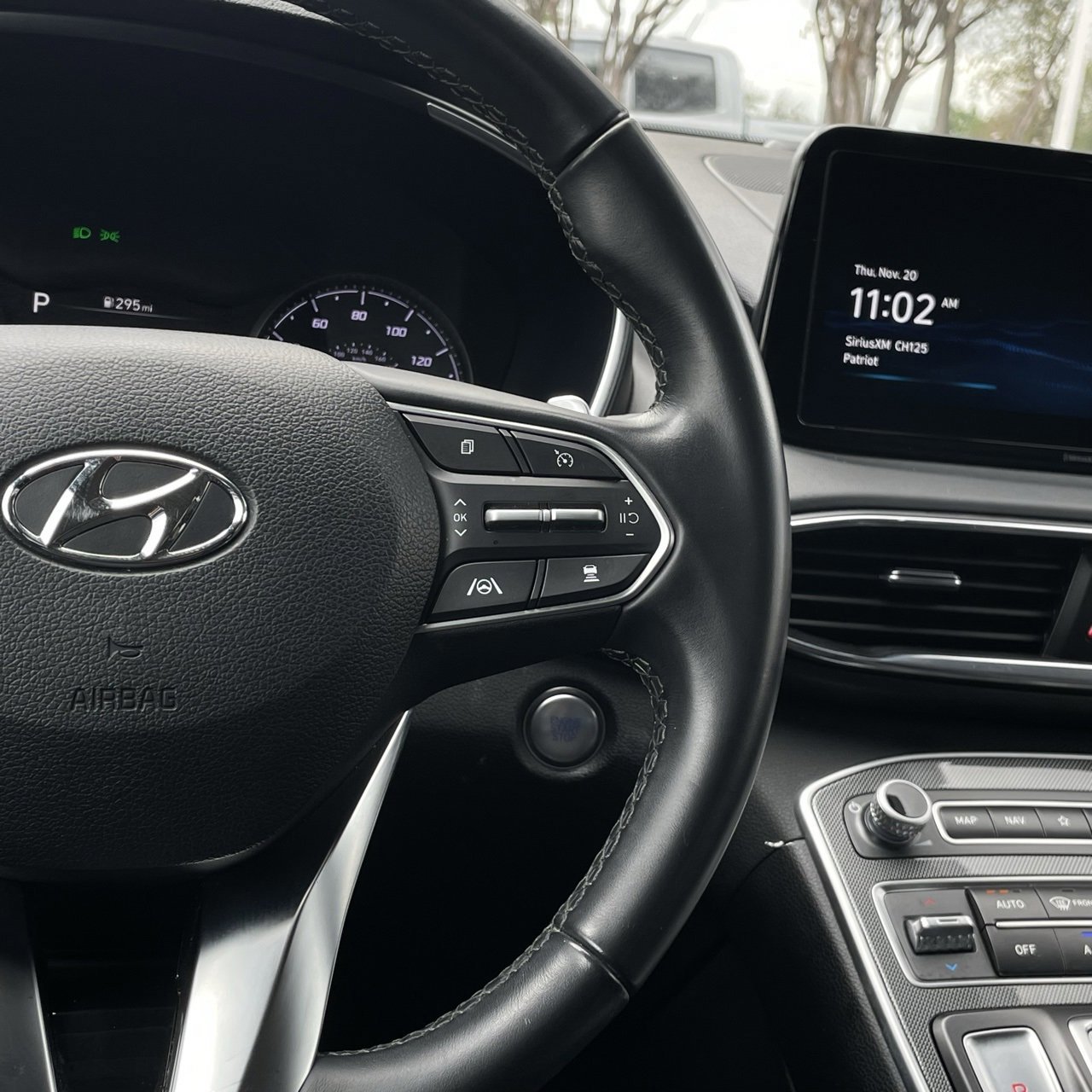 Used 2023 Hyundai Santa Fe SEL image 12