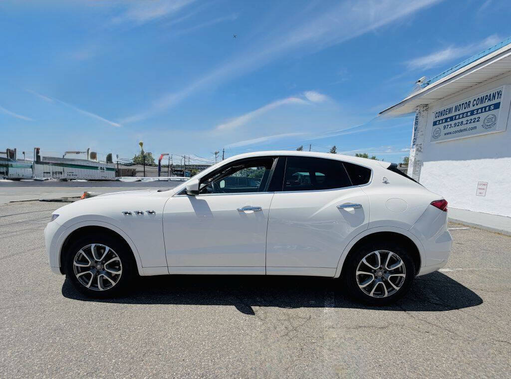 Used 2017 Maserati Levante AWD/4WD image 5