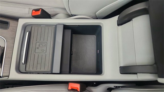 Used 2024 Audi Q5 e Prestige w/ Prestige Package image 58