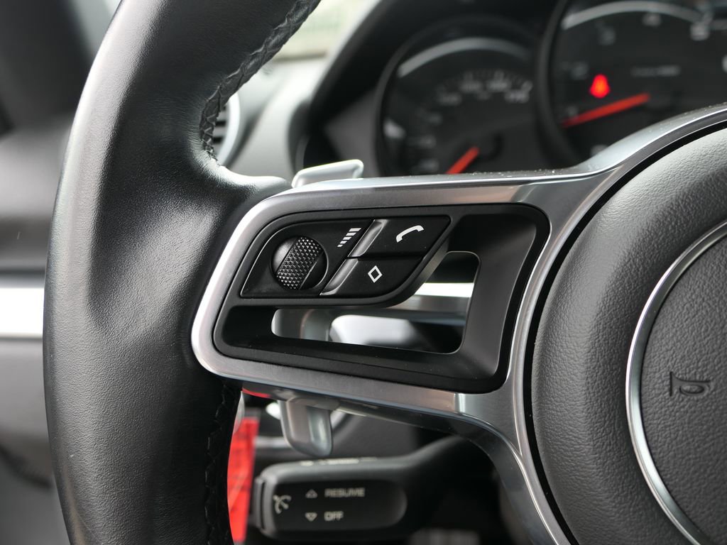 Used 2017 Porsche 718 Cayman image 13