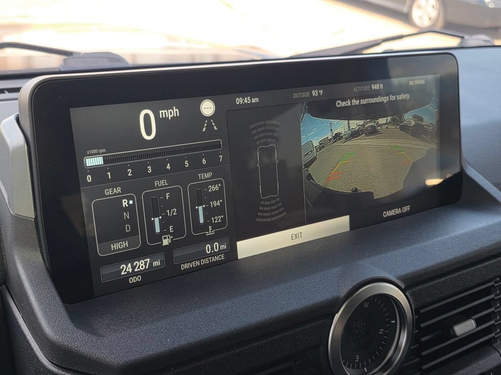 Used 2024 INEOS Grenadier Station Wagon AWD/4WD image 27