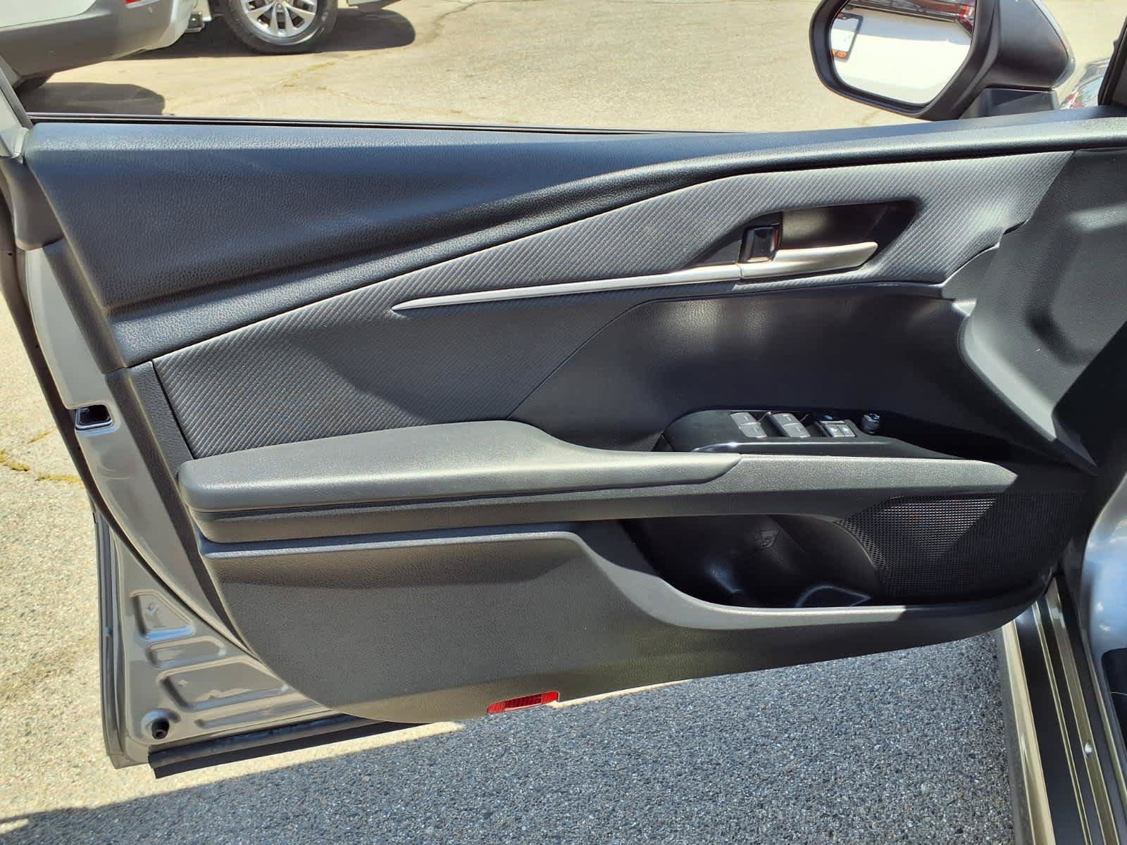Certified 2025 Toyota Camry SE w/ Convenience Package FWD image 14