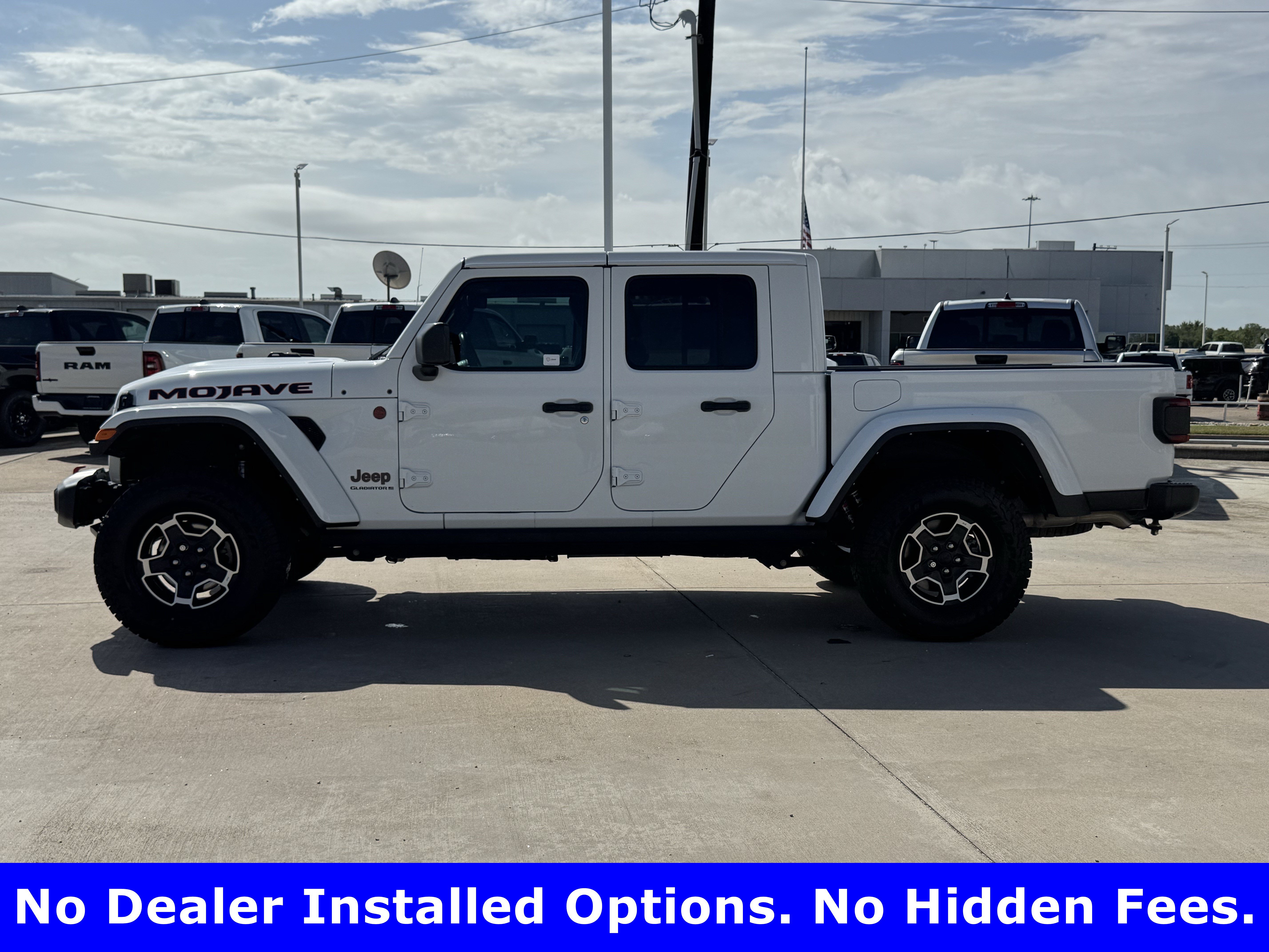 Used 2023 Jeep Gladiator Mojave w/ LED Lighting Group AWD/4WD image 3