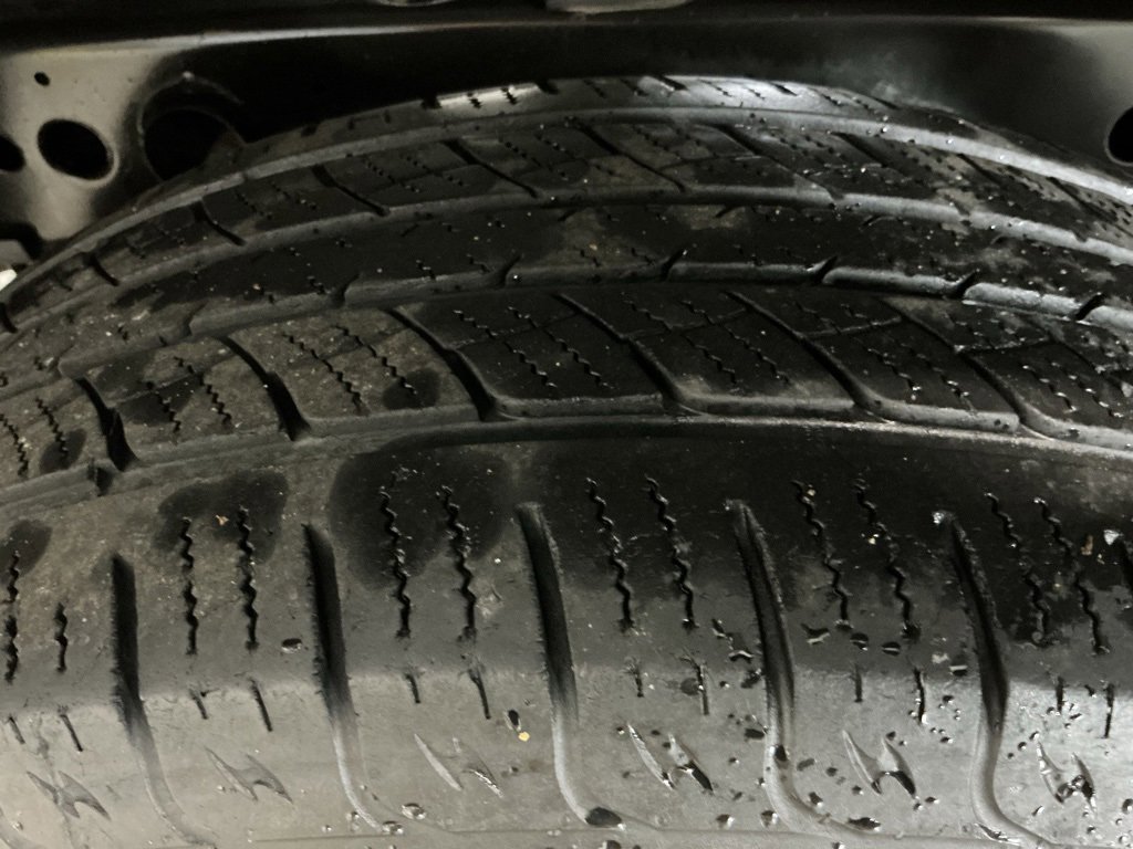 Used 2023 Nissan Frontier SV image 28