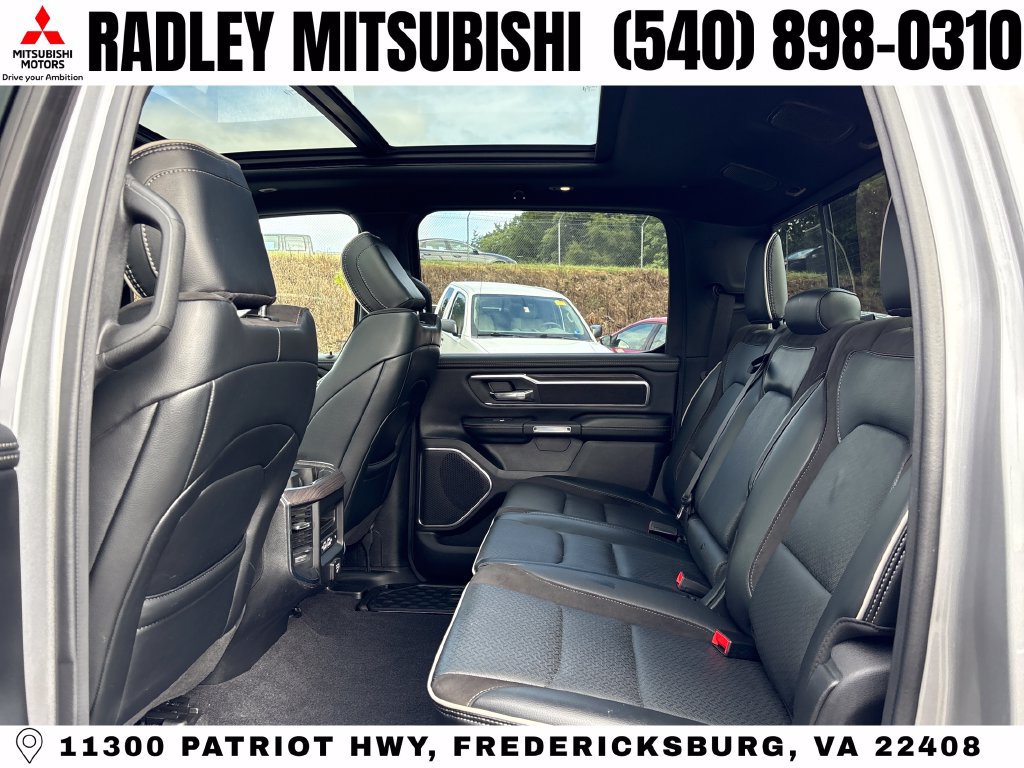Used 2025 RAM 1500 Laramie w/ Sport Appearance Package AWD/4WD image 11