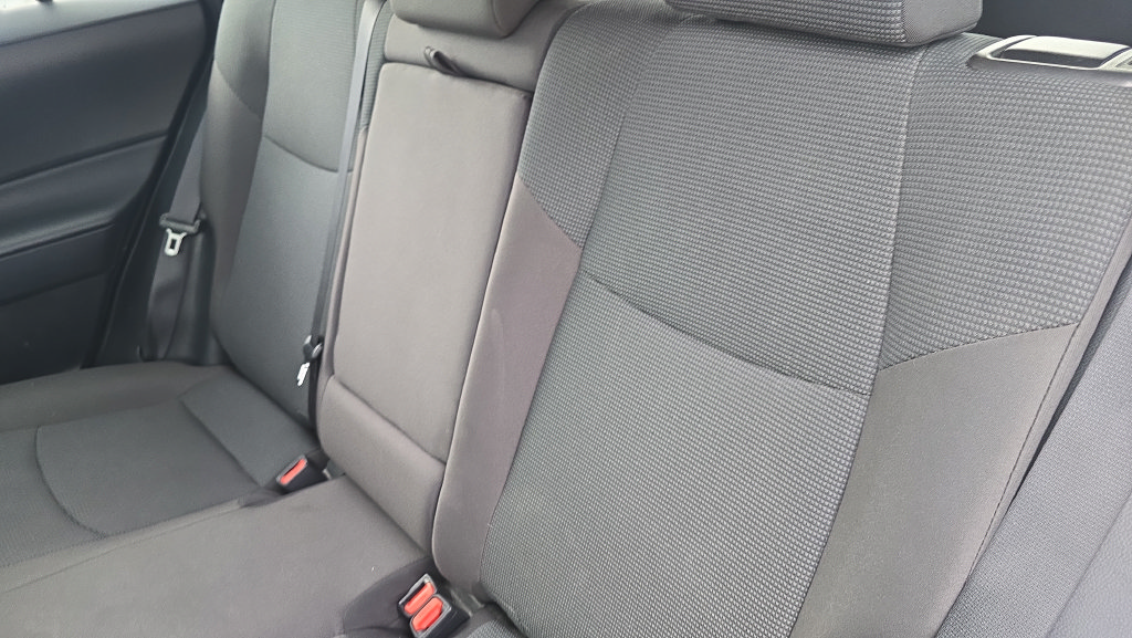 Used 2025 Toyota RAV4 LE AWD/4WD image 27