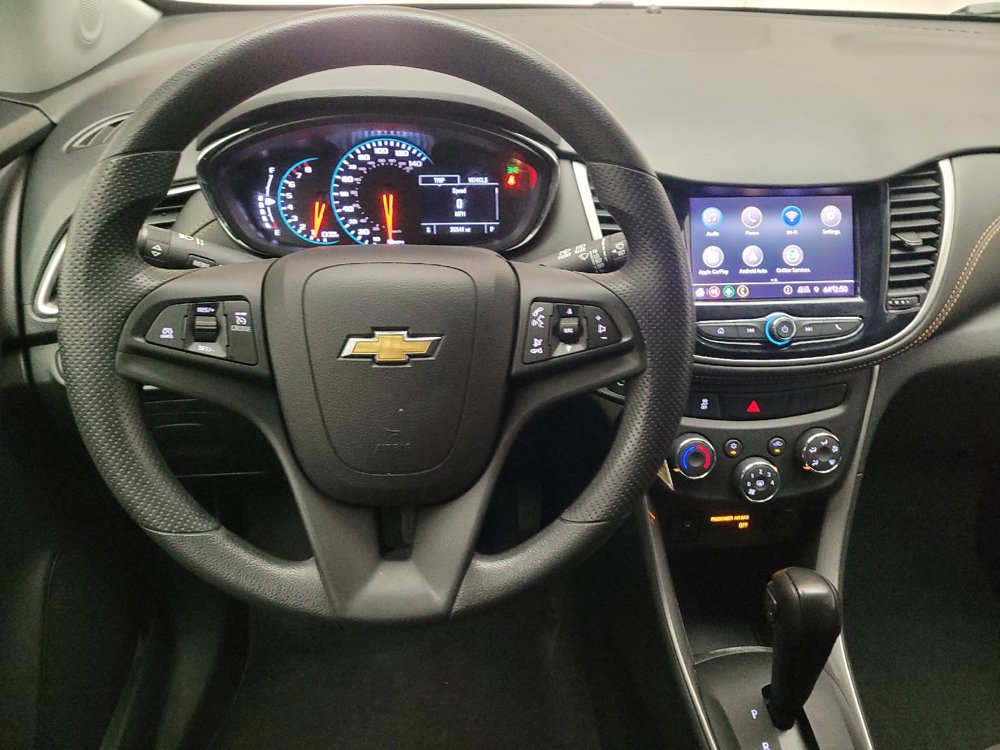 Used 2022 Chevrolet Trax LS w/ Tint and Cruise Package AWD/4WD image 22