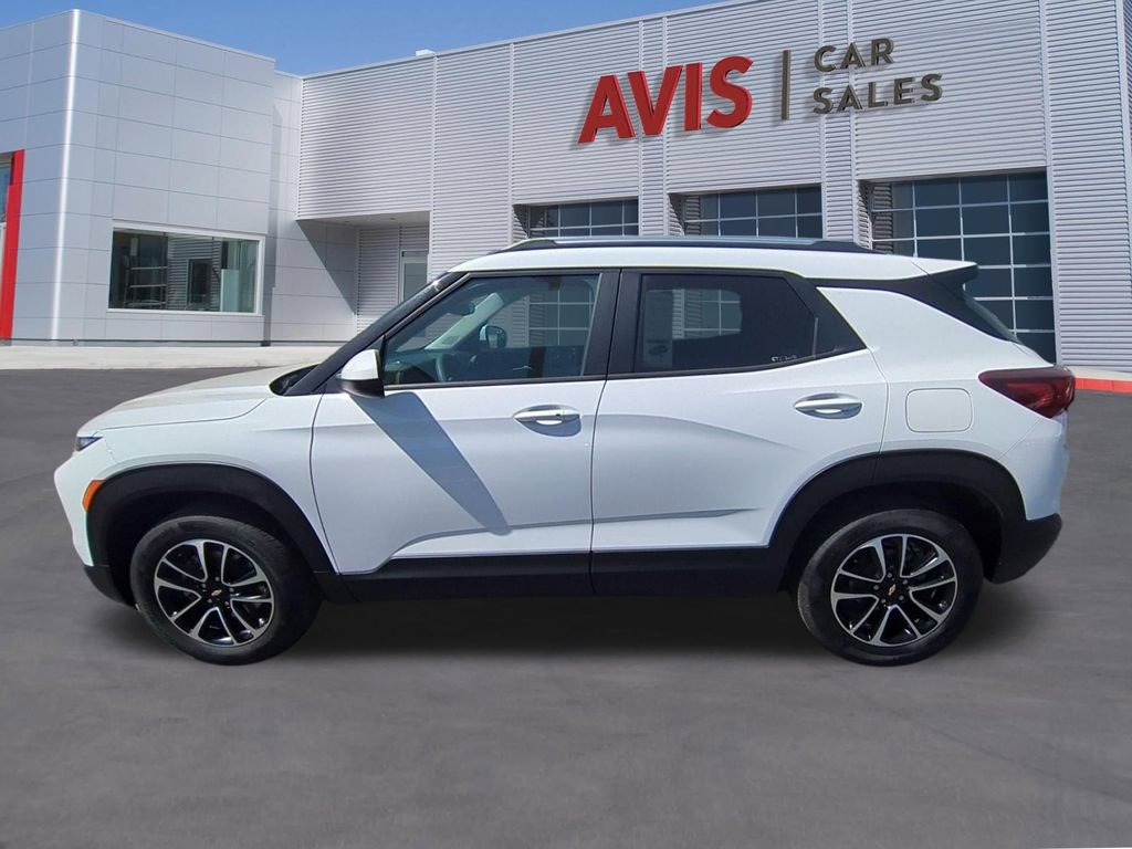 Used 2025 Chevrolet TrailBlazer LT AWD/4WD image 10