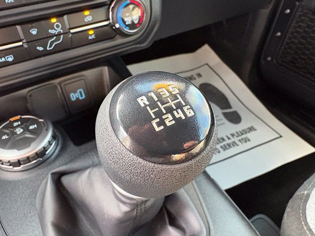 Used 2023 Ford Bronco 2-Door AWD/4WD image 23