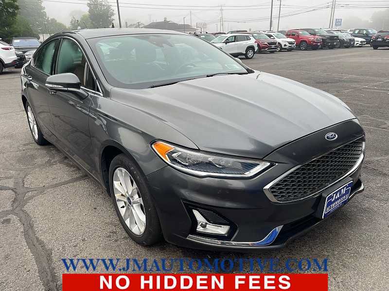 Used 2019 Ford Fusion Energi Titanium FWD image 4