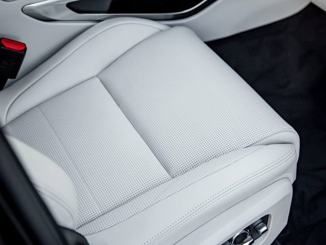 New 2025 Jaguar F-PACE R-Dynamic S image 27