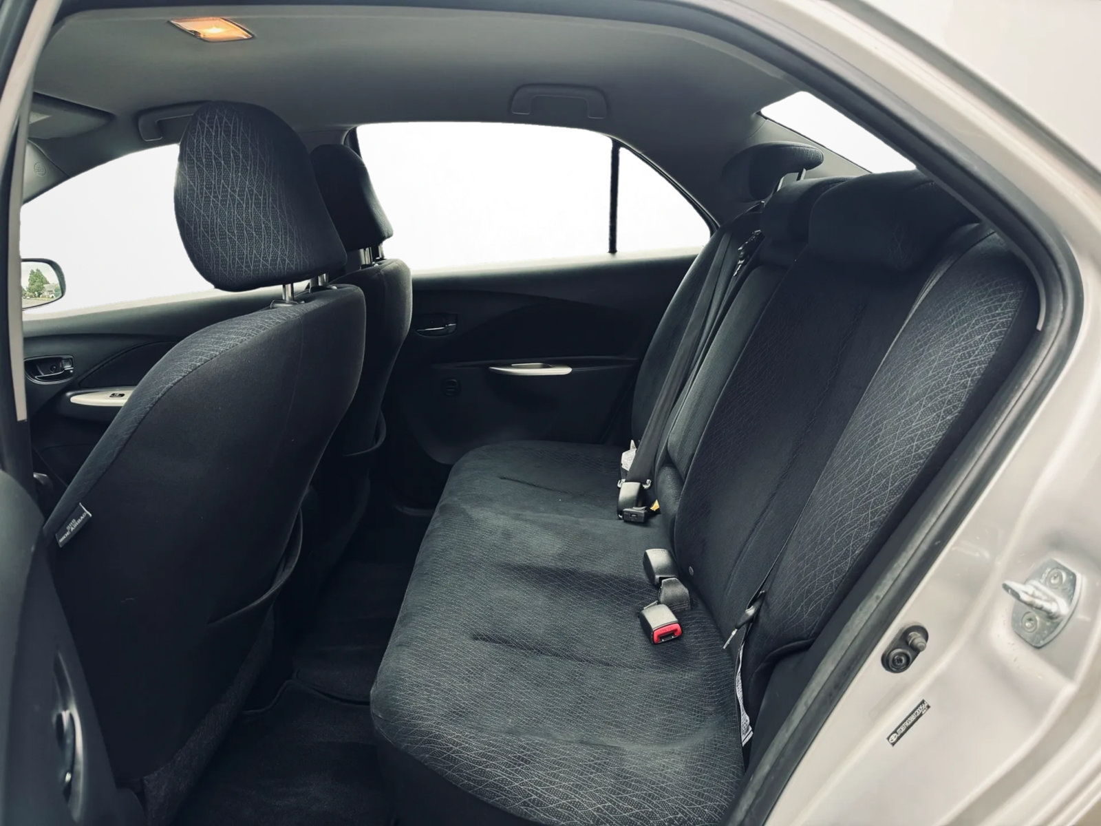 Used 2008 Toyota Yaris Sedan FWD image 9