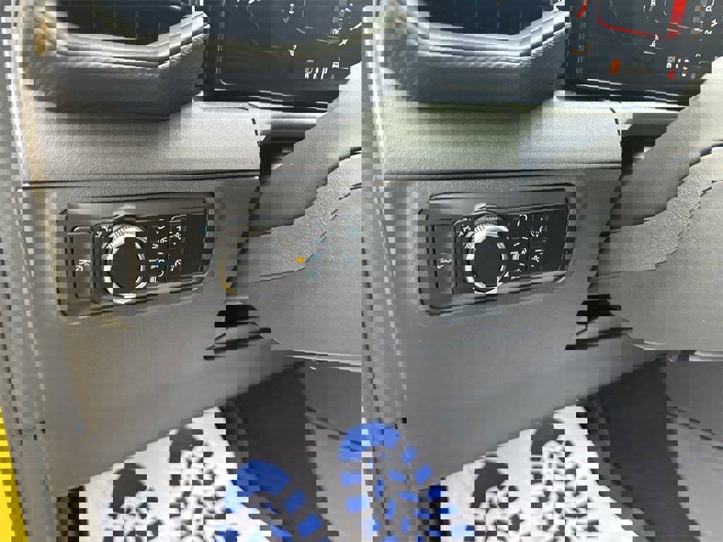 Used 2024 Ford Mustang EcoBoost image 16