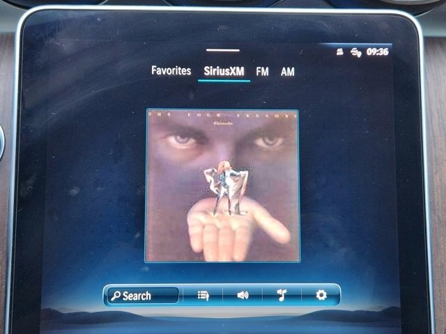 Used 2024 Mercedes-Benz C 300 Sedan image 15