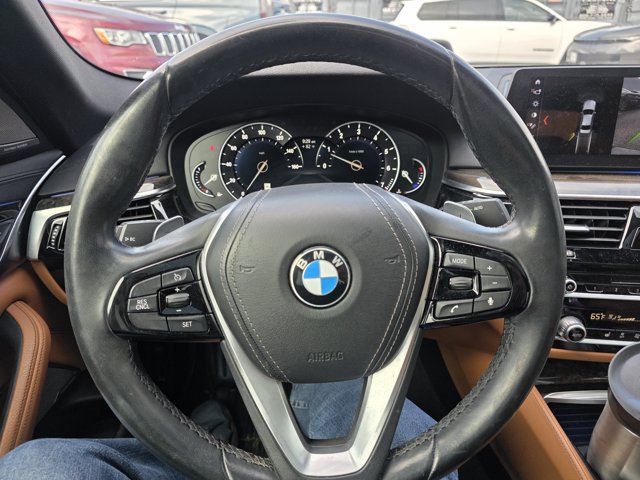 Used 2018 BMW 540i RWD image 5