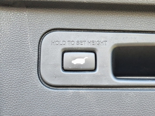 Certified 2023 Honda Pilot Elite image 35