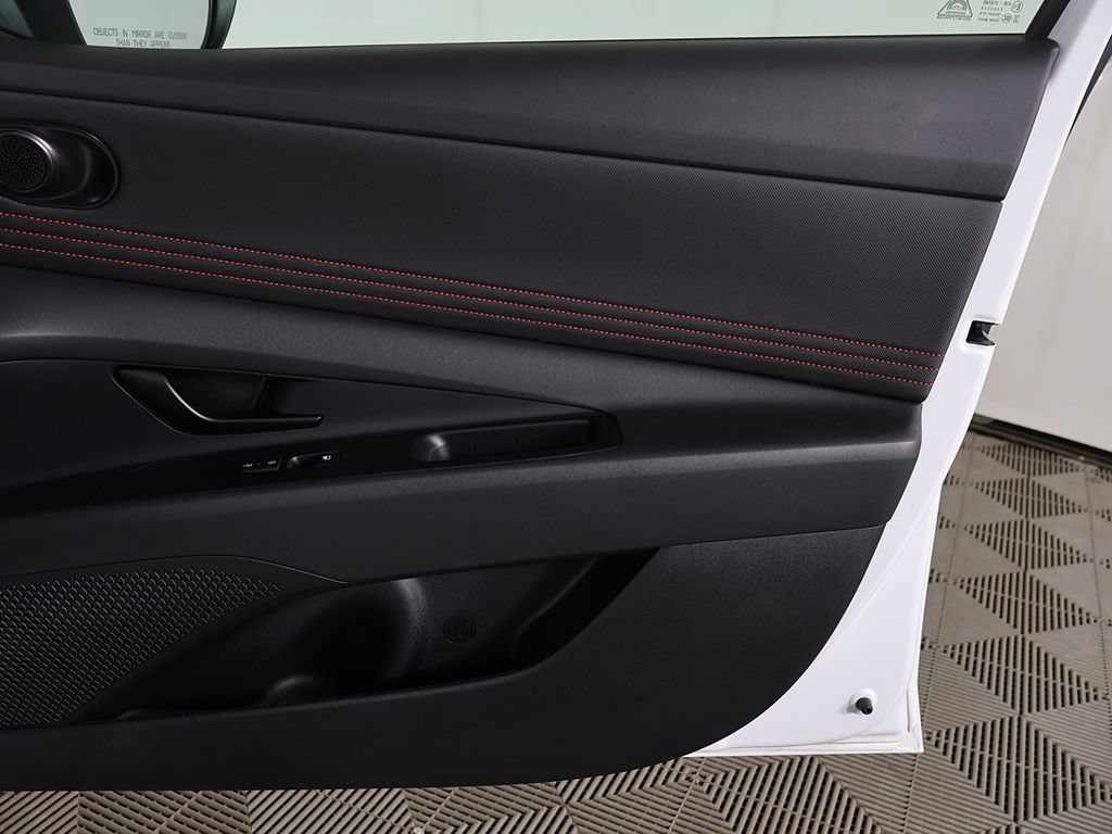 Certified 2025 Hyundai Elantra N Line FWD image 24