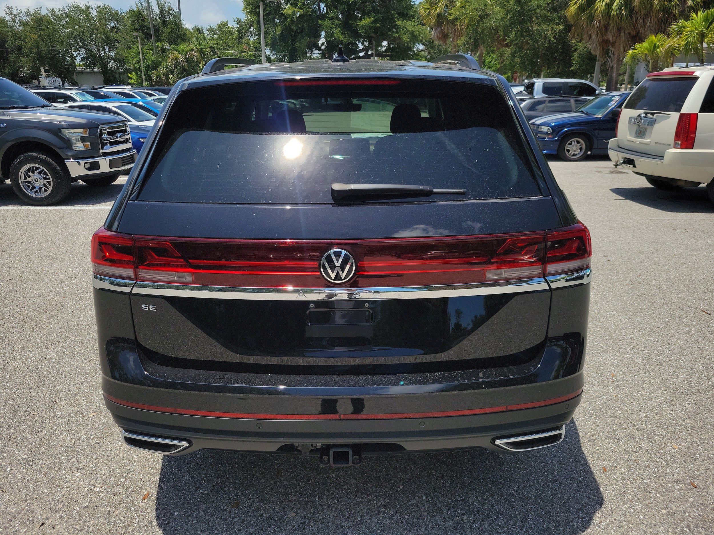 New 2026 Volkswagen Atlas SE FWD image 5