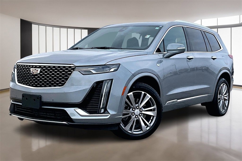 Certified 2025 Cadillac XT6 Premium Luxury image 1