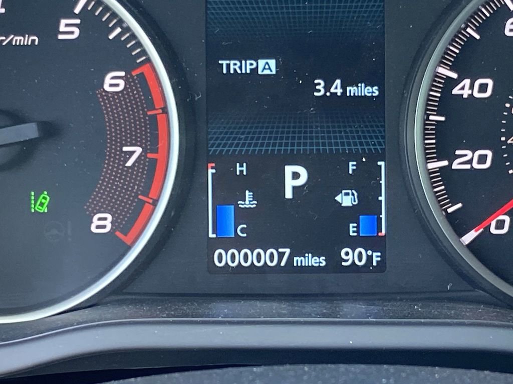 New 2026 Mitsubishi Eclipse Cross LE AWD/4WD image 8