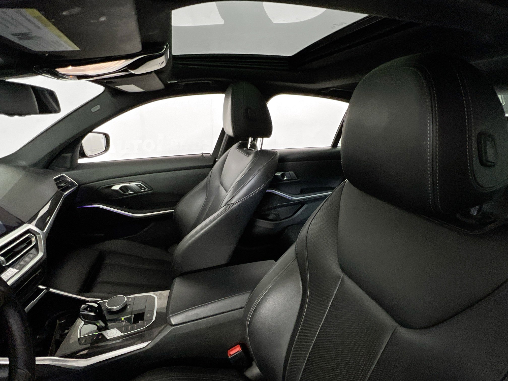 Used 2022 BMW 330e xDrive w/ Premium Package image 22