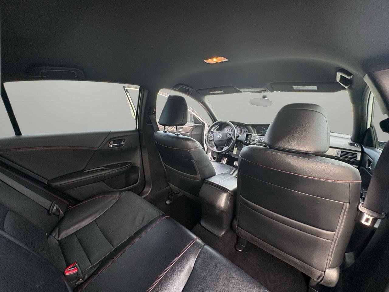Used 2017 Honda Accord Sport Special Edition image 37