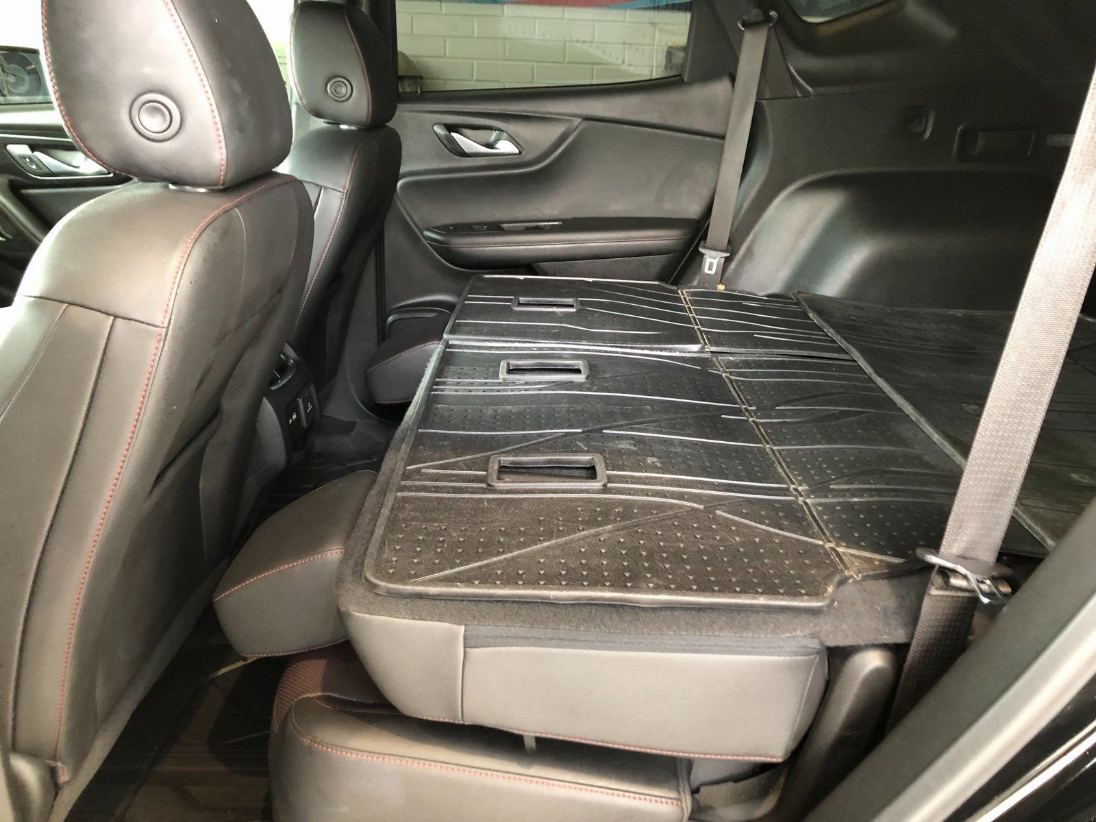 Certified 2022 Chevrolet Blazer RS w/ Enhanced Convenience Package image 11