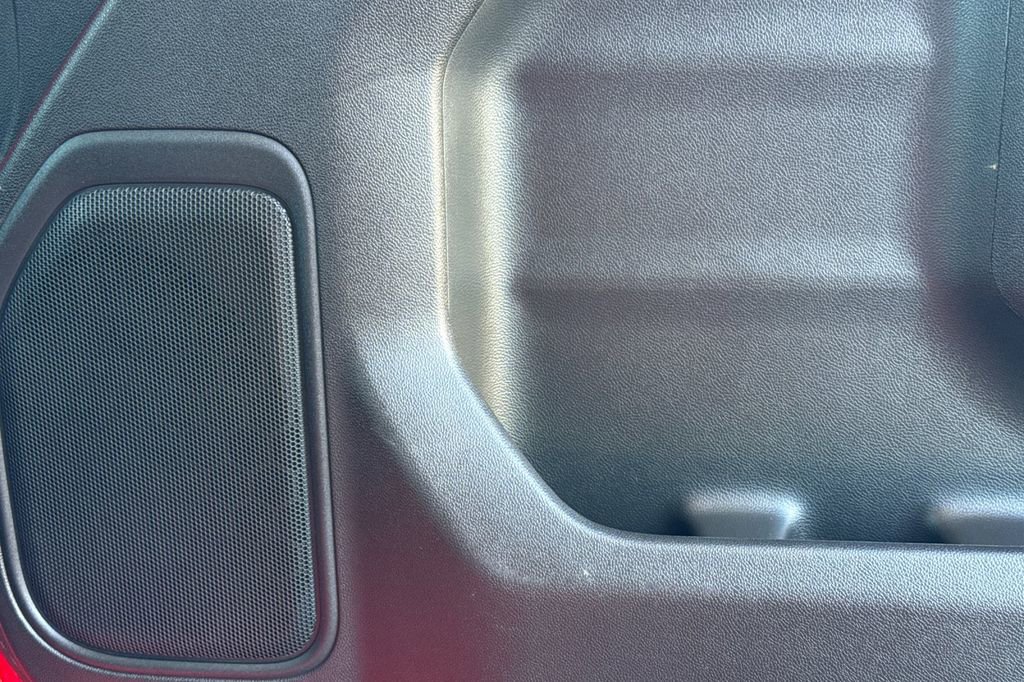 Used 2022 Chevrolet Silverado 2500 Custom w/ Custom Convenience Package image 26