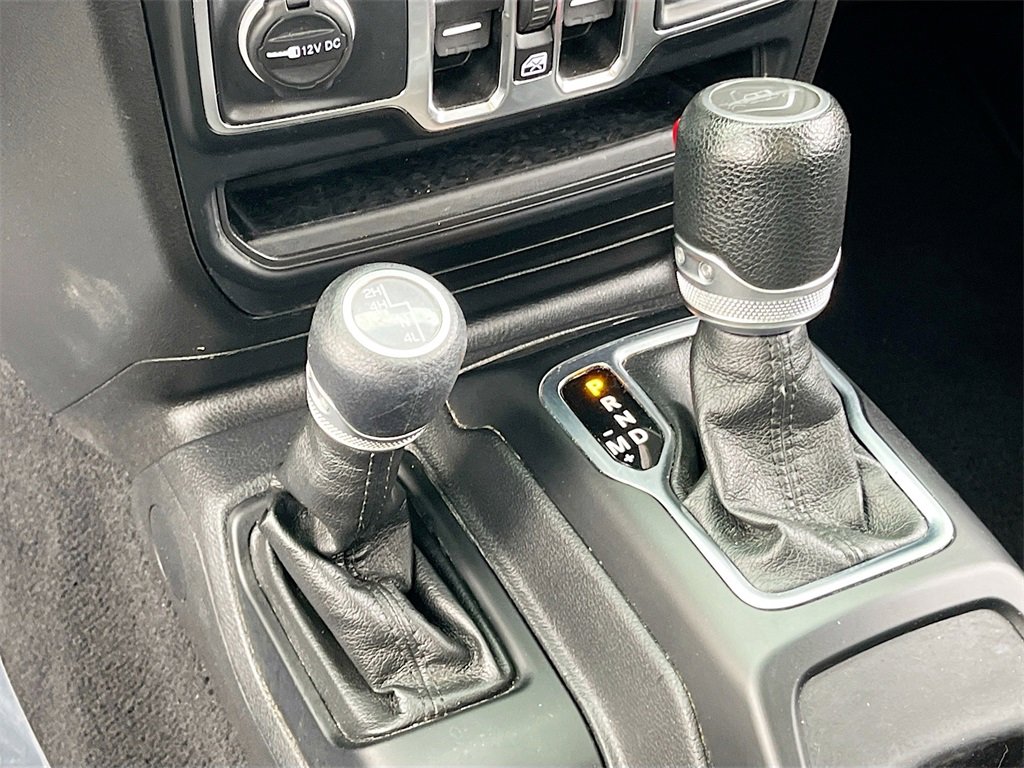 Certified 2023 Jeep Gladiator Sport image 16