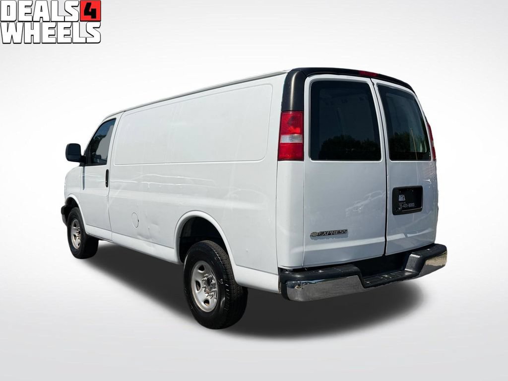 Used 2020 Chevrolet Express 2500 w/ Communications Package RWD image 3