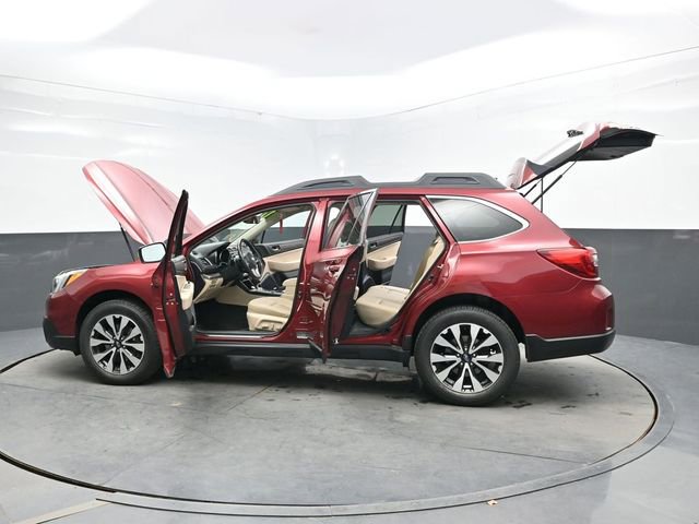 Used 2017 Subaru Outback 2.5i Limited AWD/4WD image 37