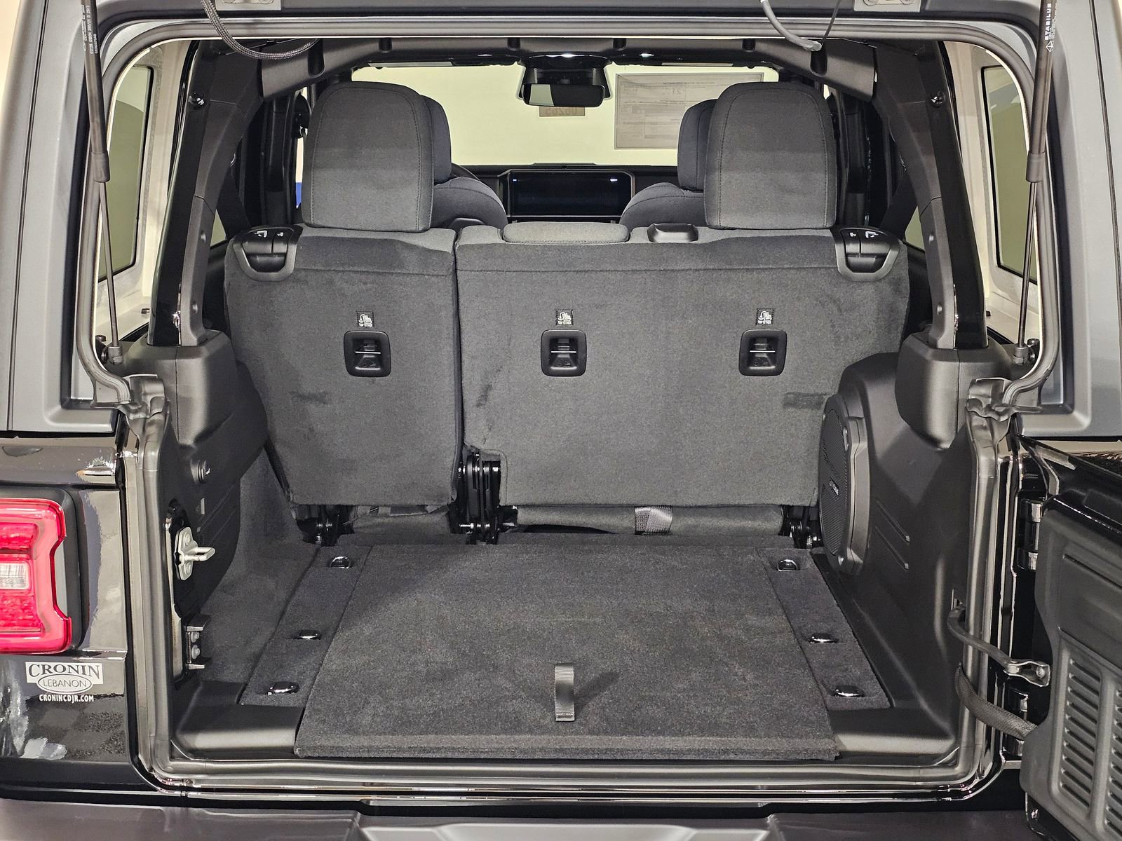 New 2026 Jeep Wrangler Unlimited Rubicon image 36