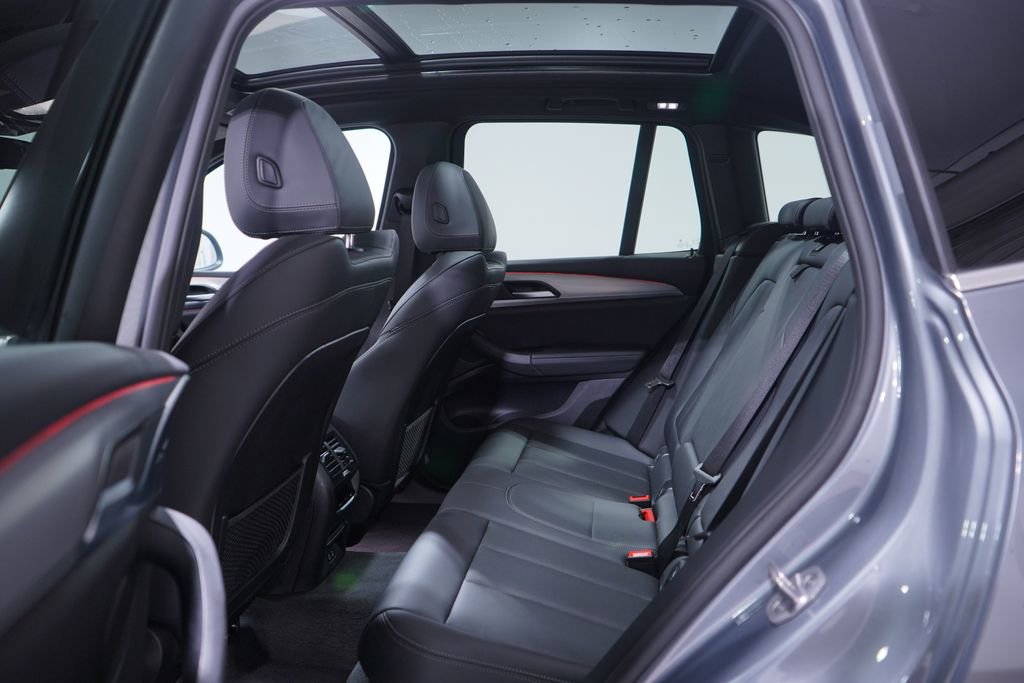 Used 2024 BMW X3 xDrive30i w/ Convenience Package image 9