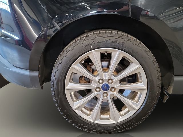 Used 2018 Ford Edge Titanium w/ Canadian Touring Package AWD/4WD image 26